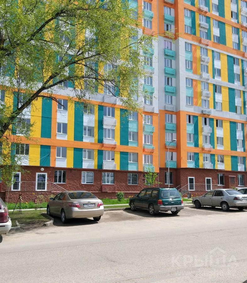 Akvarel Apartment Near Adk Almaty Esterno foto